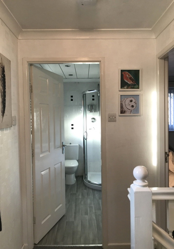 Bathroom 3, Sleeps up to 7, Parking, Office, Preston Nr M6/m65, Lancashire
