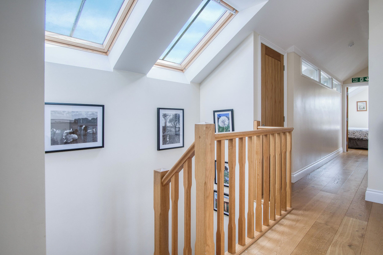 Others 4, The Chaffhouse - 4 Bedroom - Llangennith, Swansea