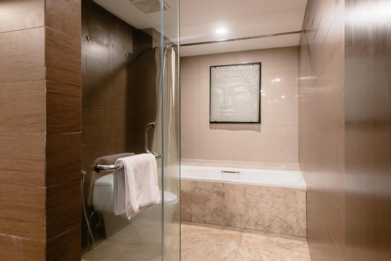 Bathroom 20