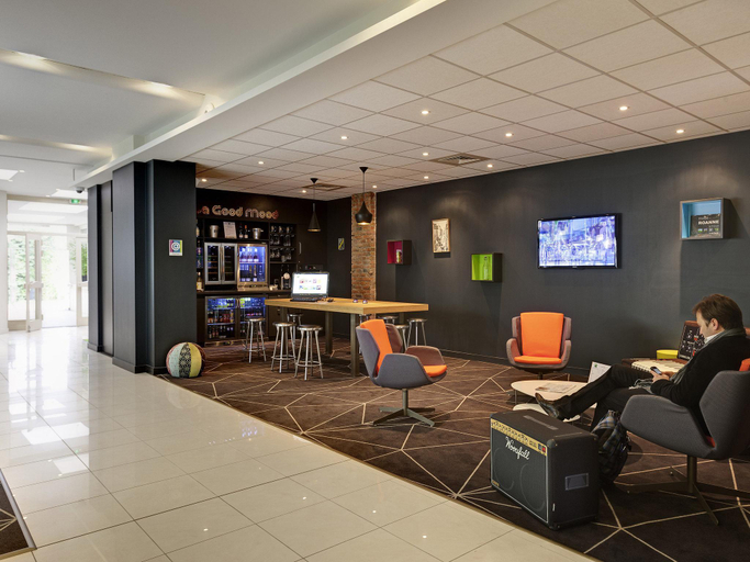 Public Area 2, ibis Styles Roanne Centre Gare, Loire