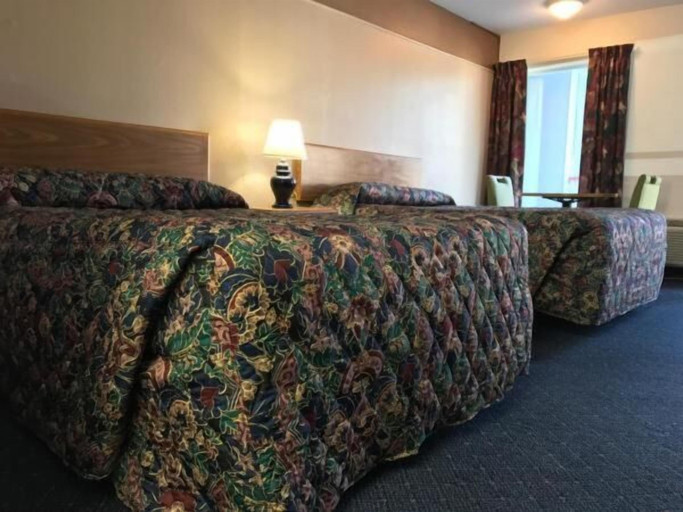 Bedroom 2, American Motel, Jefferson