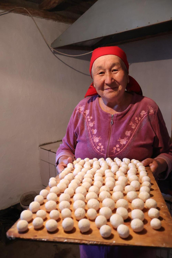 Food & Drinks 5, Oomat Guest House, Naryn