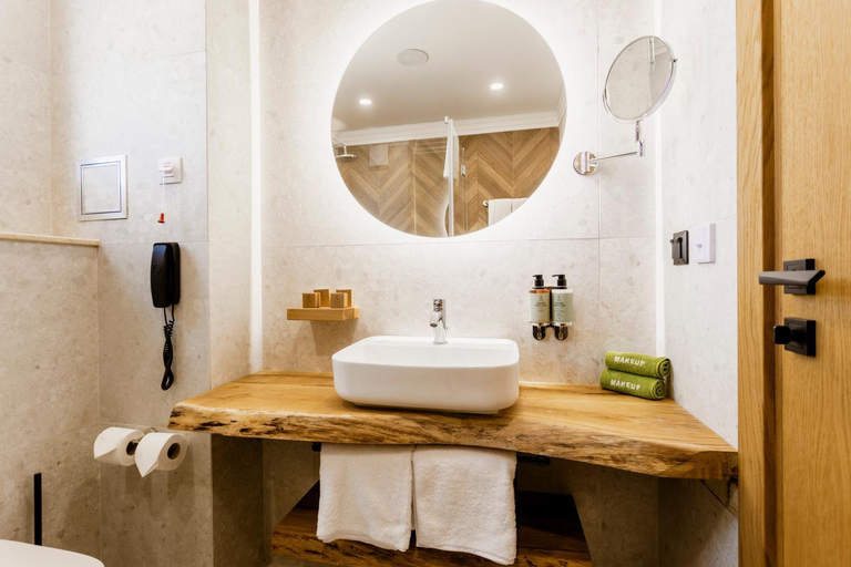 Bathroom 3, Natura All Seasons Boutique Hotel, Burgas