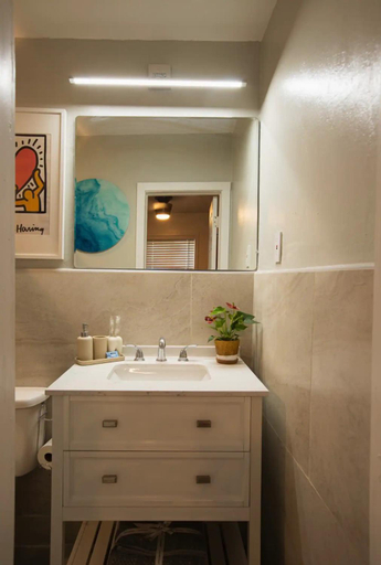Bathroom 3, The Myrlande Dinvil Guest Suite, Miami-Dade
