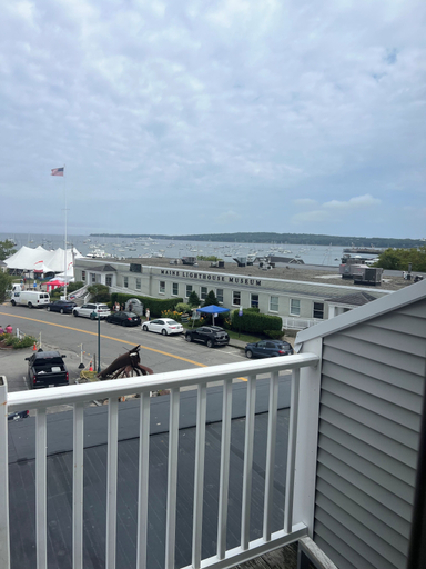 Exterior & Views 2, Trade Winds on the Bay, Knox