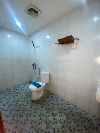 Bathroom 4