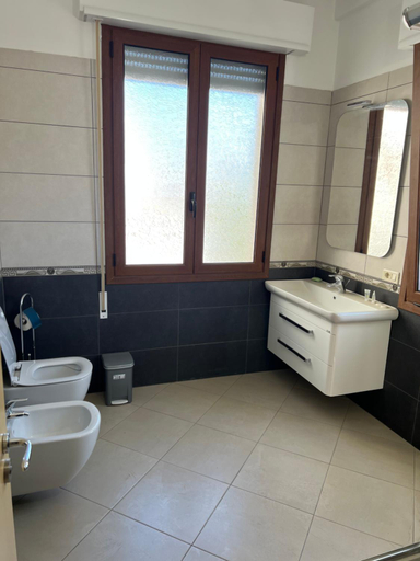 Others 2, Doctor's Guest House Rooms, Vlorës
