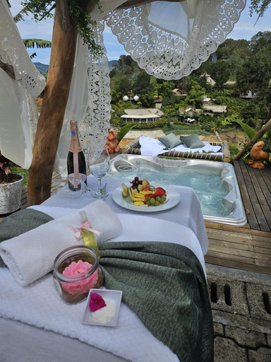 Food & Drinks 5, Jardin del Eden , Guatape, Peñol