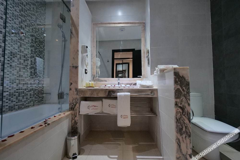 Bathroom 4, El Olivar Palace Marrakech, Marrakech