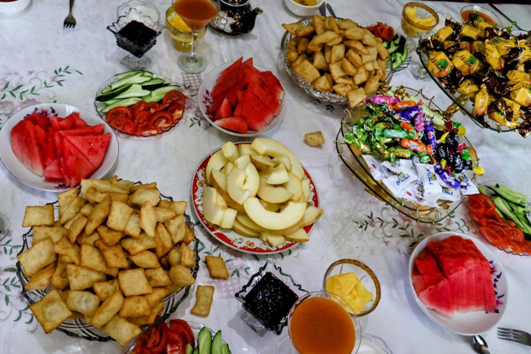 Food & Drinks 4, Oomat Guest House, Naryn