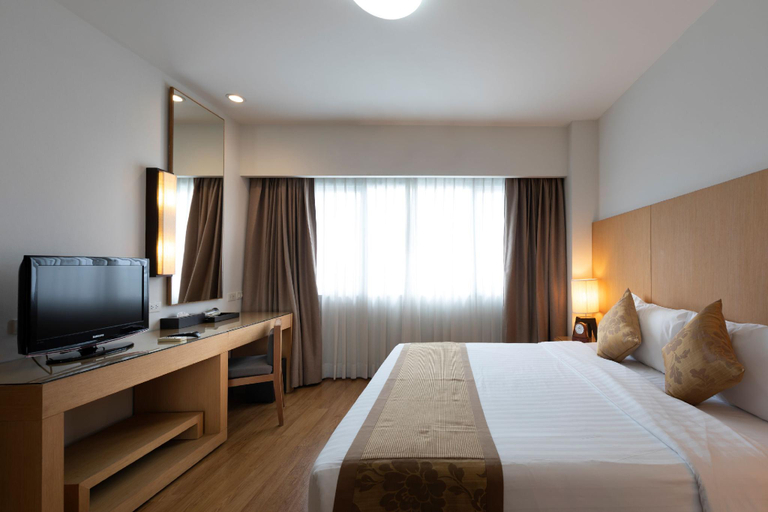 Bedroom 8