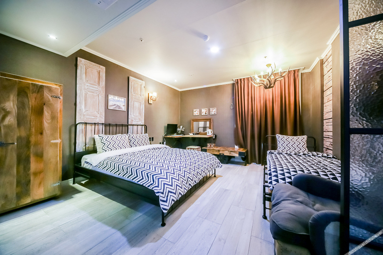 Bedroom 4, Changwon Sangnamdong Heritage Hotel, Changwon