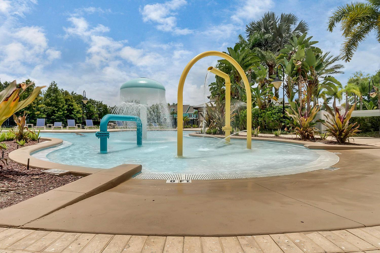 Sport & Beauty 2, Cozy apartment only miles from Disney community pool and Jacuzzii, Osceola