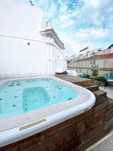 Sport & Beauty 2, Honest Sevilla Apartments, Sevilla