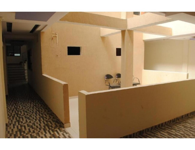 Bathroom, Hotel Park Paradise and Restaurant, Kudari, Narsimhapur