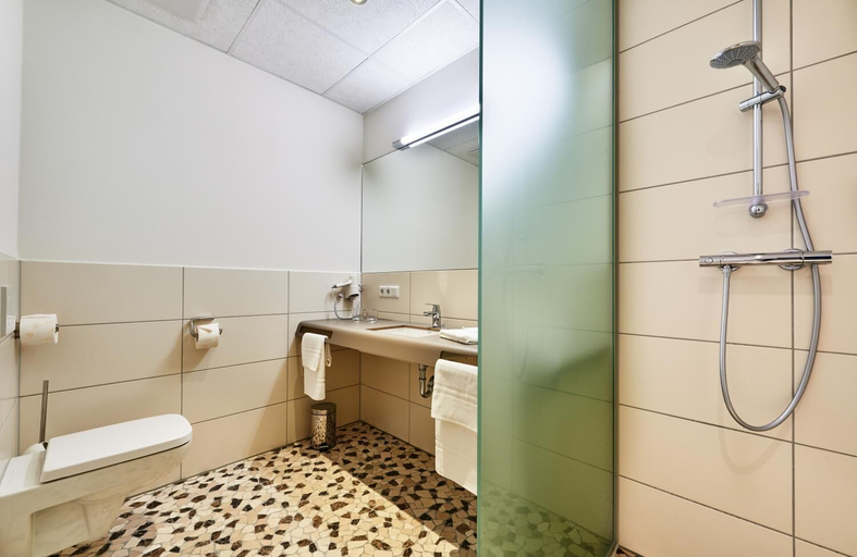 Bathroom 5, Hotel 2050, Böblingen