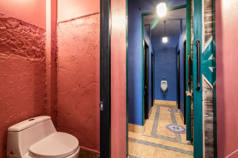 Bathroom, Time Sabai 32, Pathum Wan