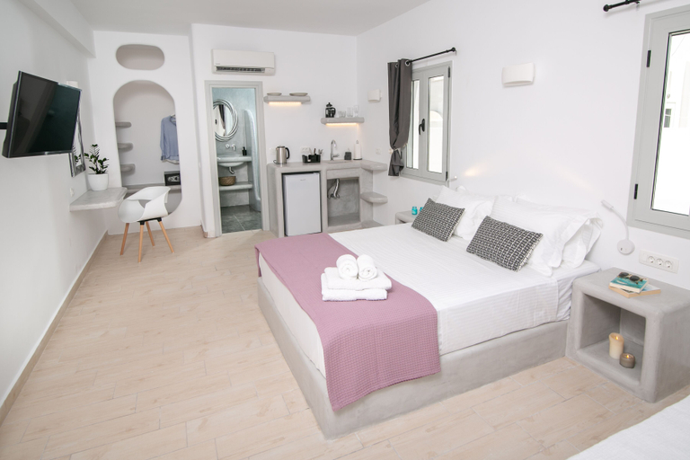 Bedroom 4, Sensia, South Aegean