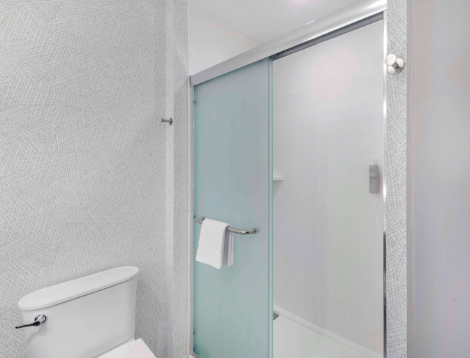 Bathroom 3, Home2 Suites By Hilton Lumberton, Robeson