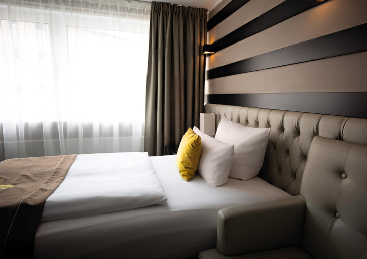 Bedroom 15