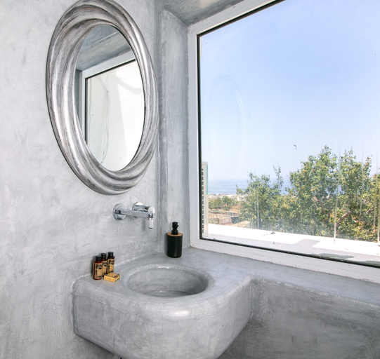 Bathroom 5, Sensia, South Aegean