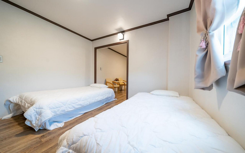 Bedroom 3, Incheon (Seokmodo) Hotel, Ganghwa