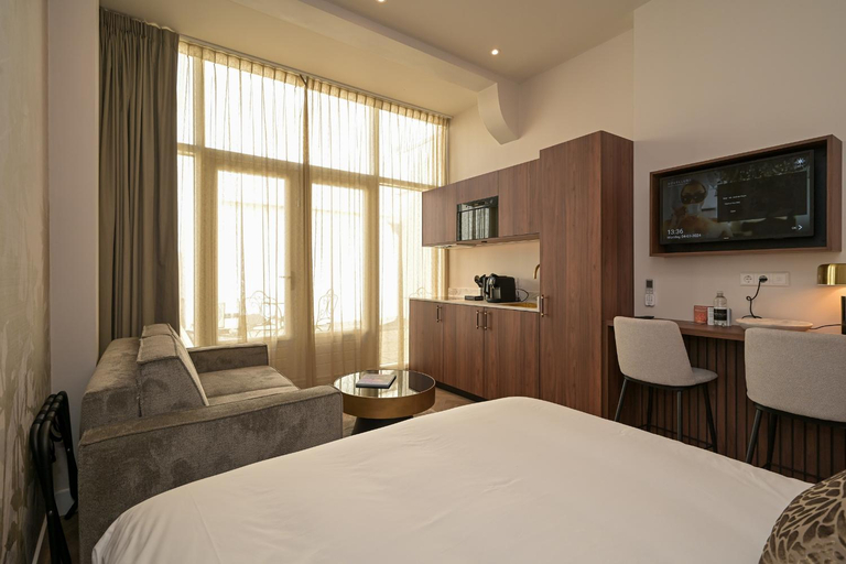 Bedroom 4, Novallure Downtown - Short Stay Apartments, Den Haag