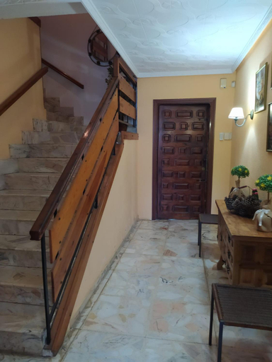 Others 3, Pension El Chalet, Cuenca