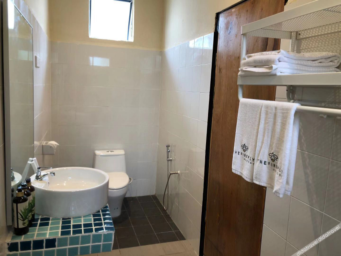 Bathroom, The Firefly Resort, Semporna