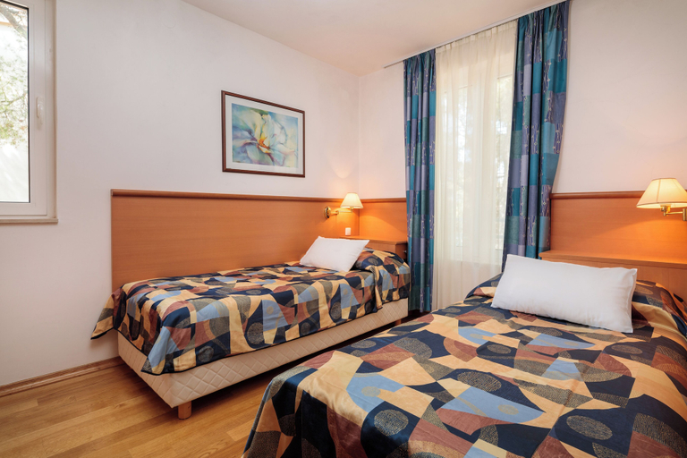 Bedroom 3, Fontana Bayside Park, Jelsa