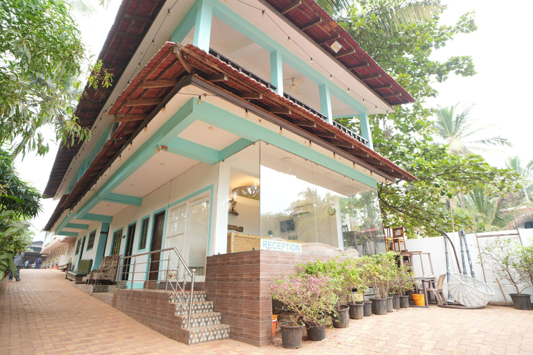 Exterior & Views, Janet & Johns Beach Resort Since 1989, North Goa