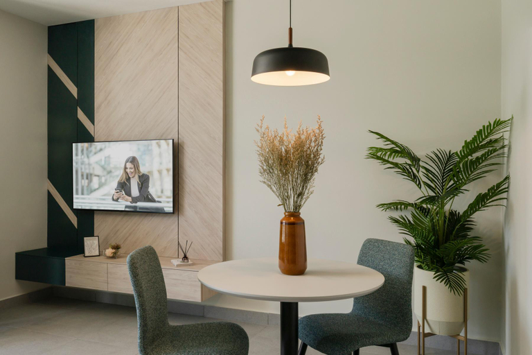 Dining Room 22