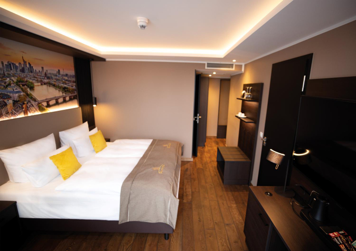 Bedroom 15