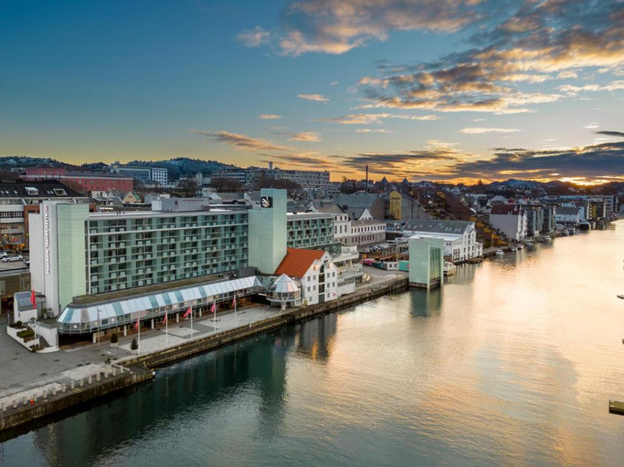 Exterior & Views, Quality Hotel Maritim, Narvik