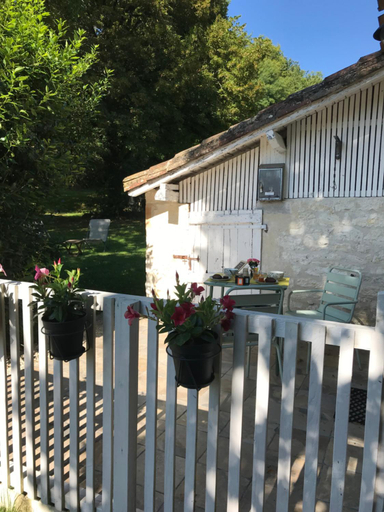 Others 4, Le Val du Pech chantant chambres d'hotes, Lot
