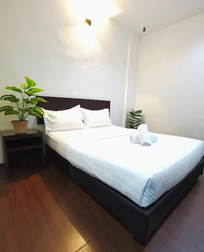 Bedroom 14