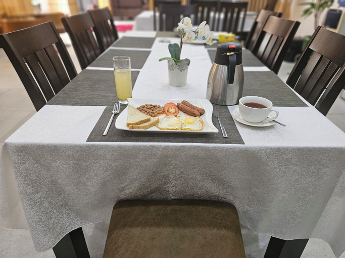 Food & Drinks 4, Dalchifit Suites, AbujaMun