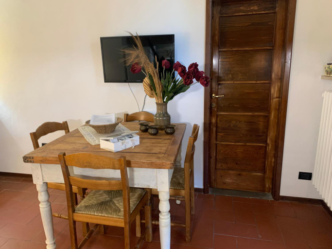 Others 5, B&B Le 5 Vie Appartamento con camera tripla, Florence