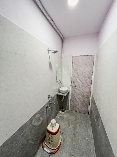 Bathroom 2, HOTEL YOG, Surat