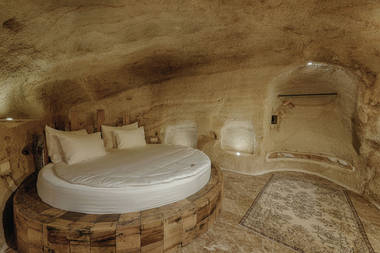 Bathroom 5, Solem Cave Suites, Ürgüp