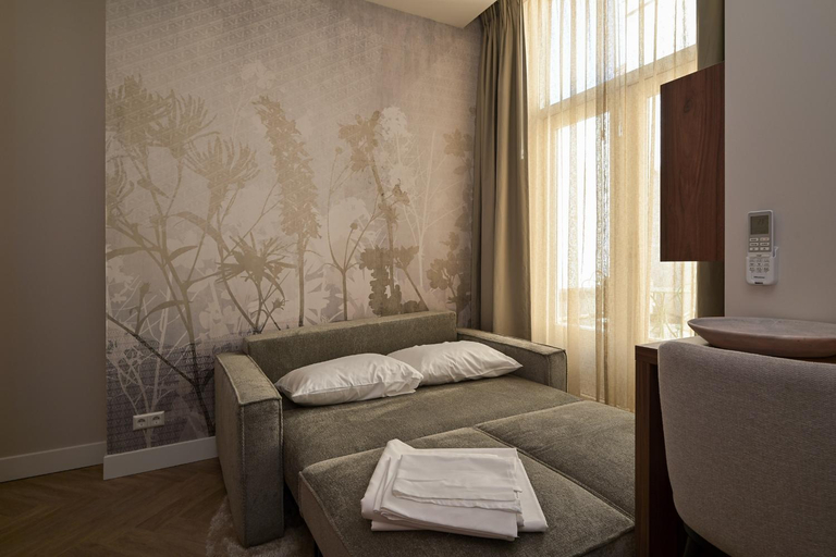 Bedroom 3, Novallure Downtown - Short Stay Apartments, Den Haag