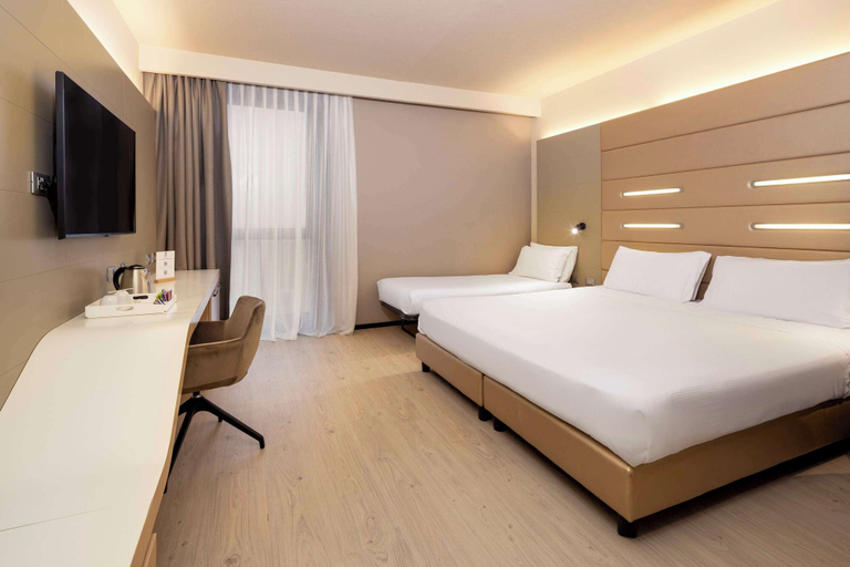 Bedroom 2, Best Western Plus Tower Hotel Bologna, Bologna
