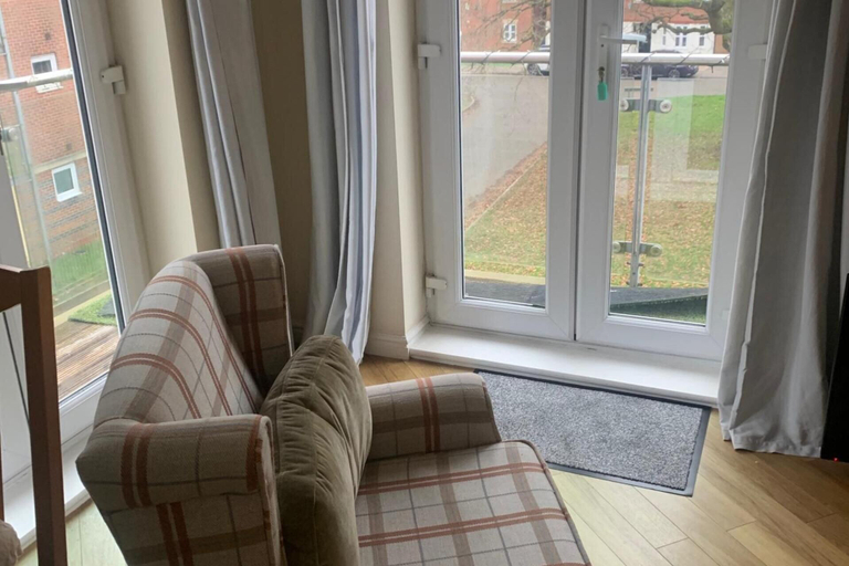 Interior 5, Sleeps 4/6 pet Friendly Parking nr Nec/warwick uni, Solihull