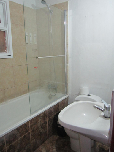 Bathroom, Cabanas Los grillos, Cordillera