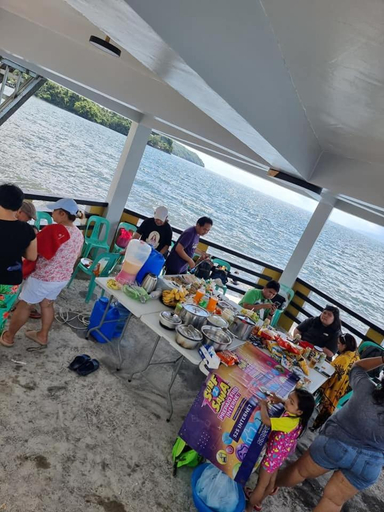 Food & Drinks 4, REYES BEACH RESORT, Santo Domingo