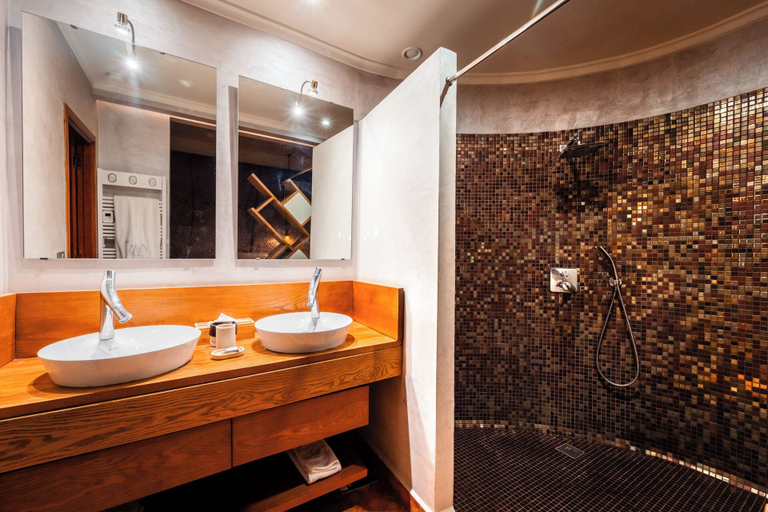 Bathroom 5, Ysalis Riad Restaurant & Spa, Marrakech