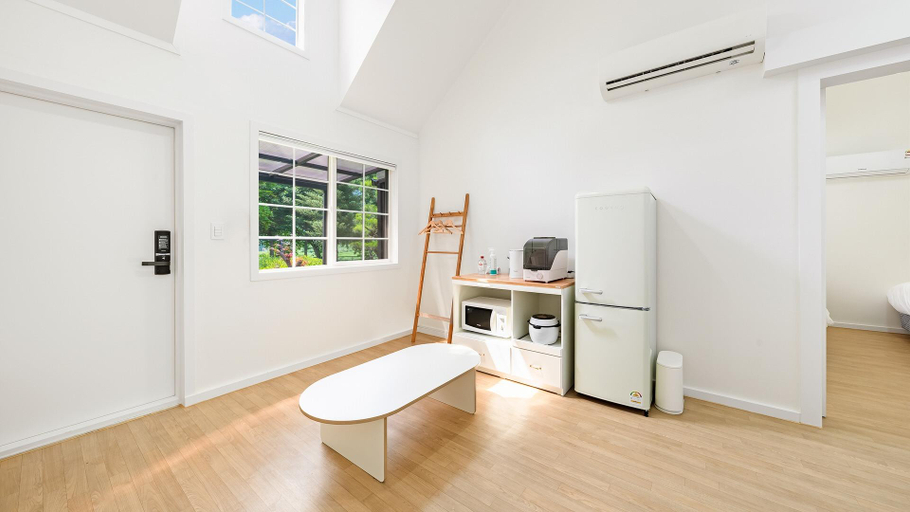 Dining Room 1