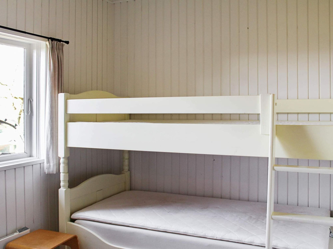 Bedroom 2, 8 Person Holiday Home in Roslev-by Traum, Skive