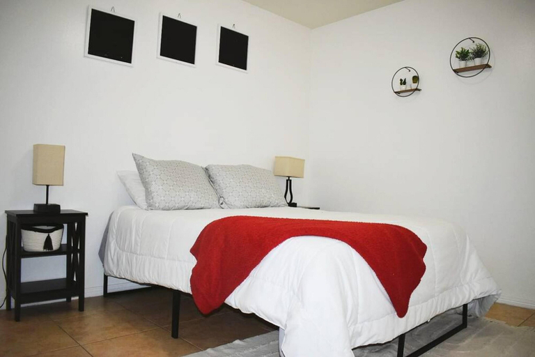 Room 4, 2BD 2BT Apt Near University, Hidalgo