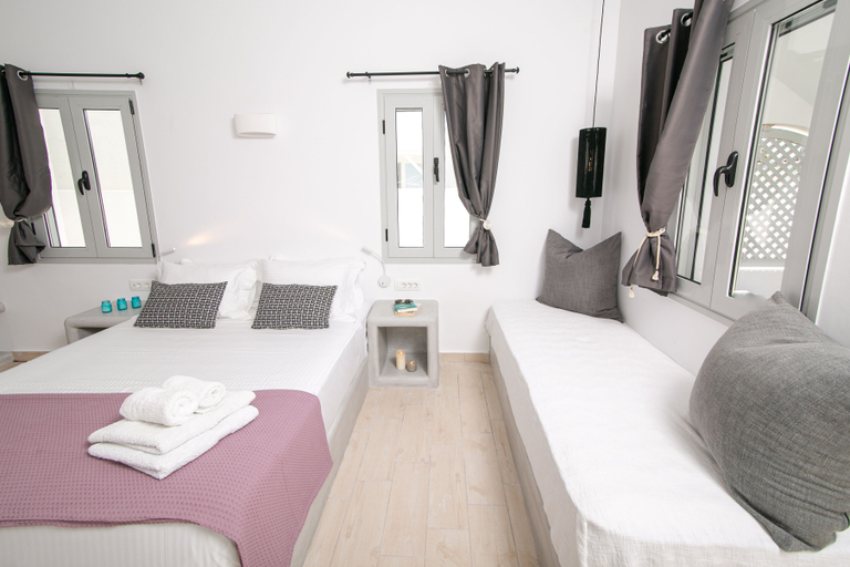 Bedroom 3, Sensia, South Aegean